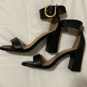 NWT Aerosoles Landon Black Leather Heels